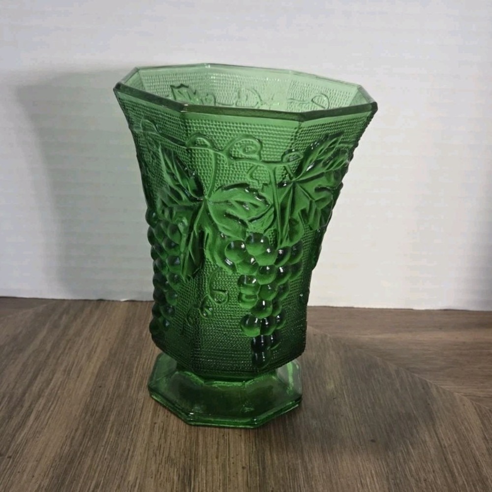 Vintage Emerald Green Hexagonal Glass Vase w/ Grape Design by Anchor Hocking